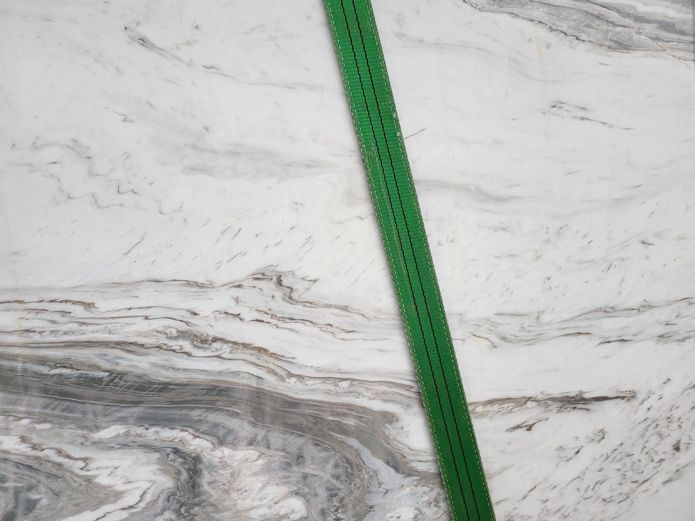 Calacatta Wave - Emperor Marble