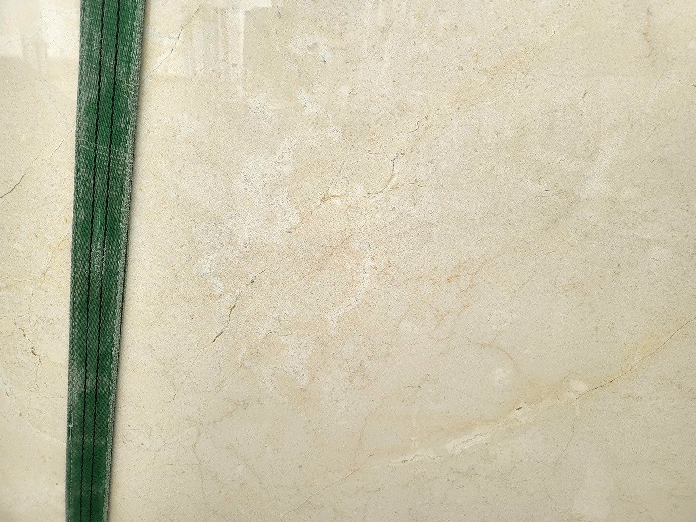 Crema Marfil - Emperor Marble