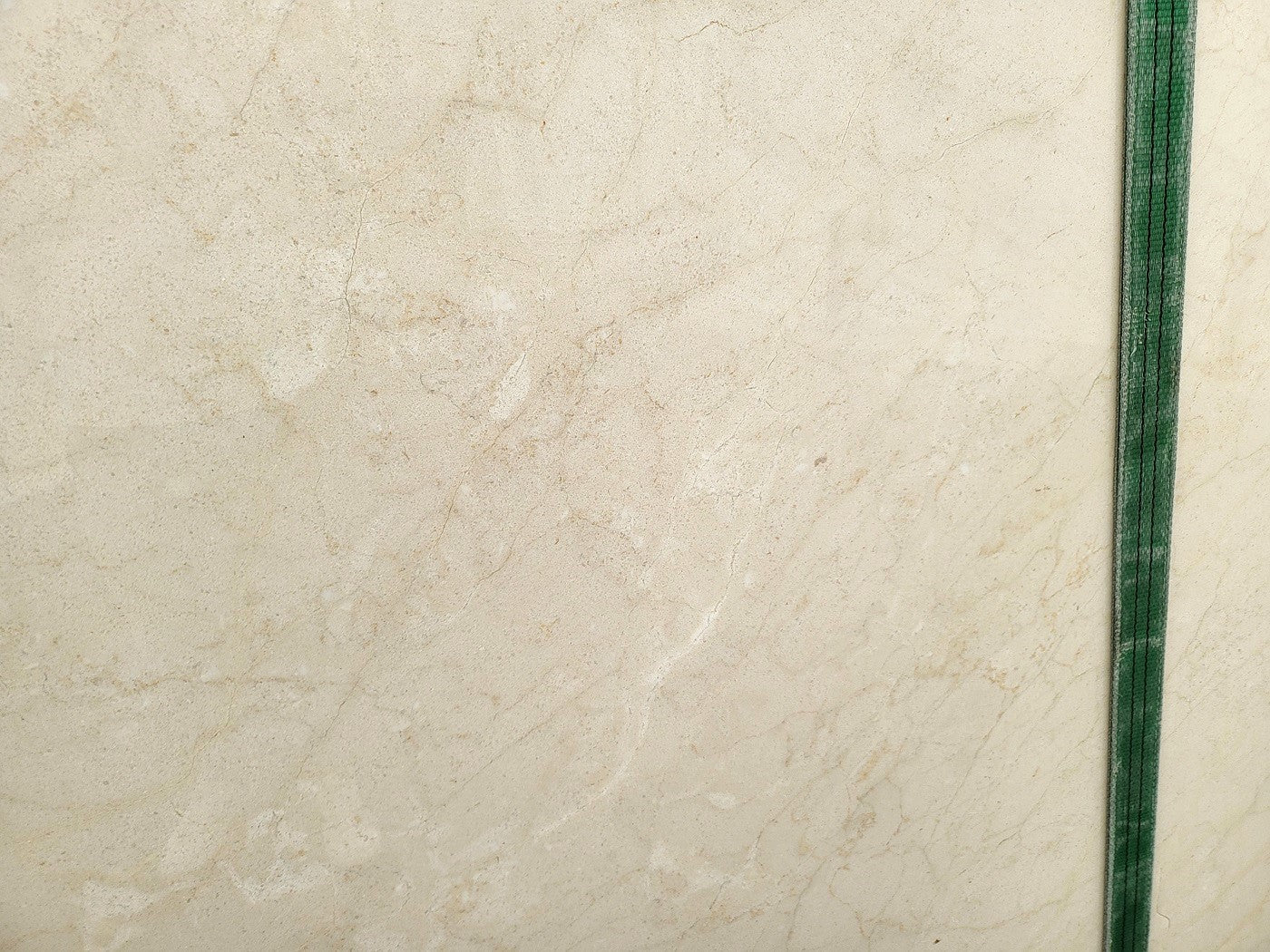 Crema Marfil - Emperor Marble