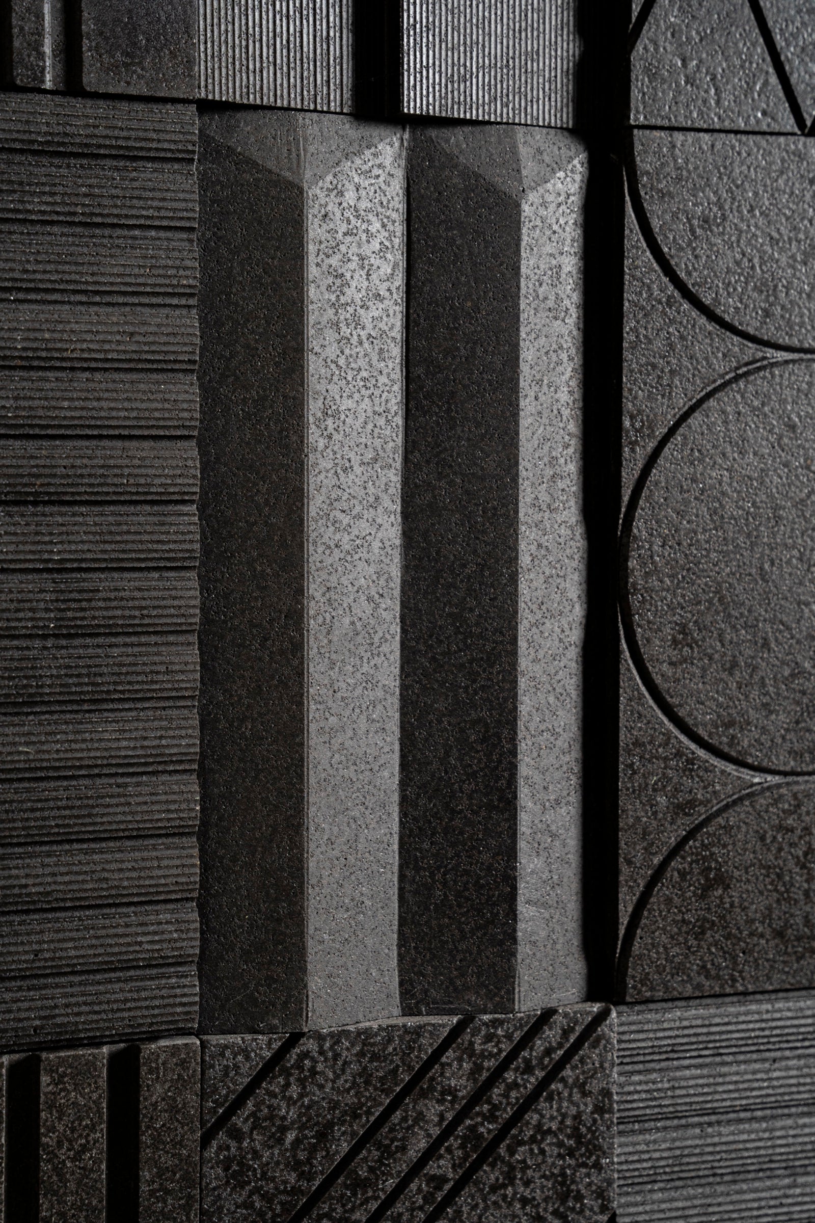 Mangle Basalt (Black) – Emperor Marble designer tile