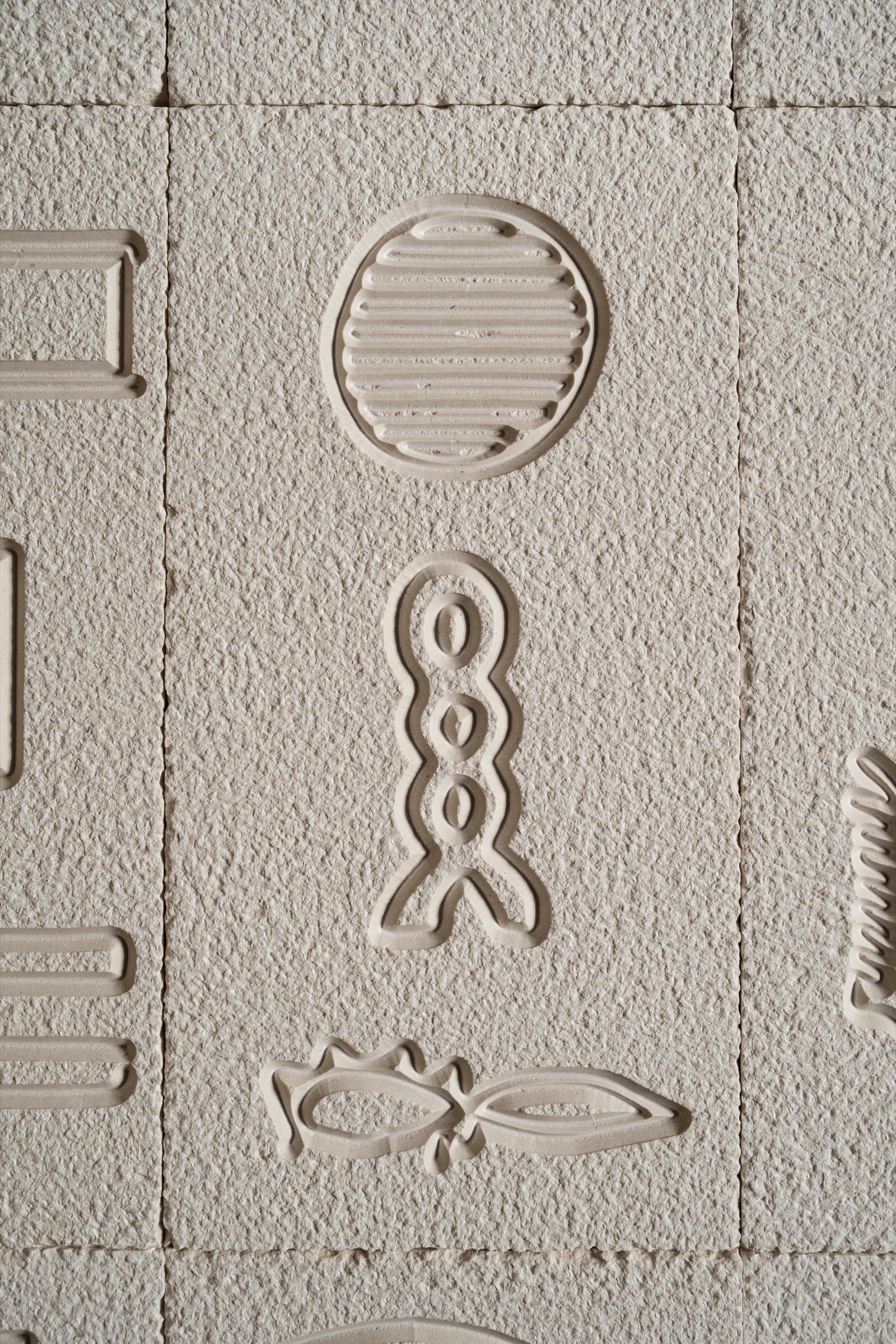 Sesmari Limestone – Emperor Marble designer tile