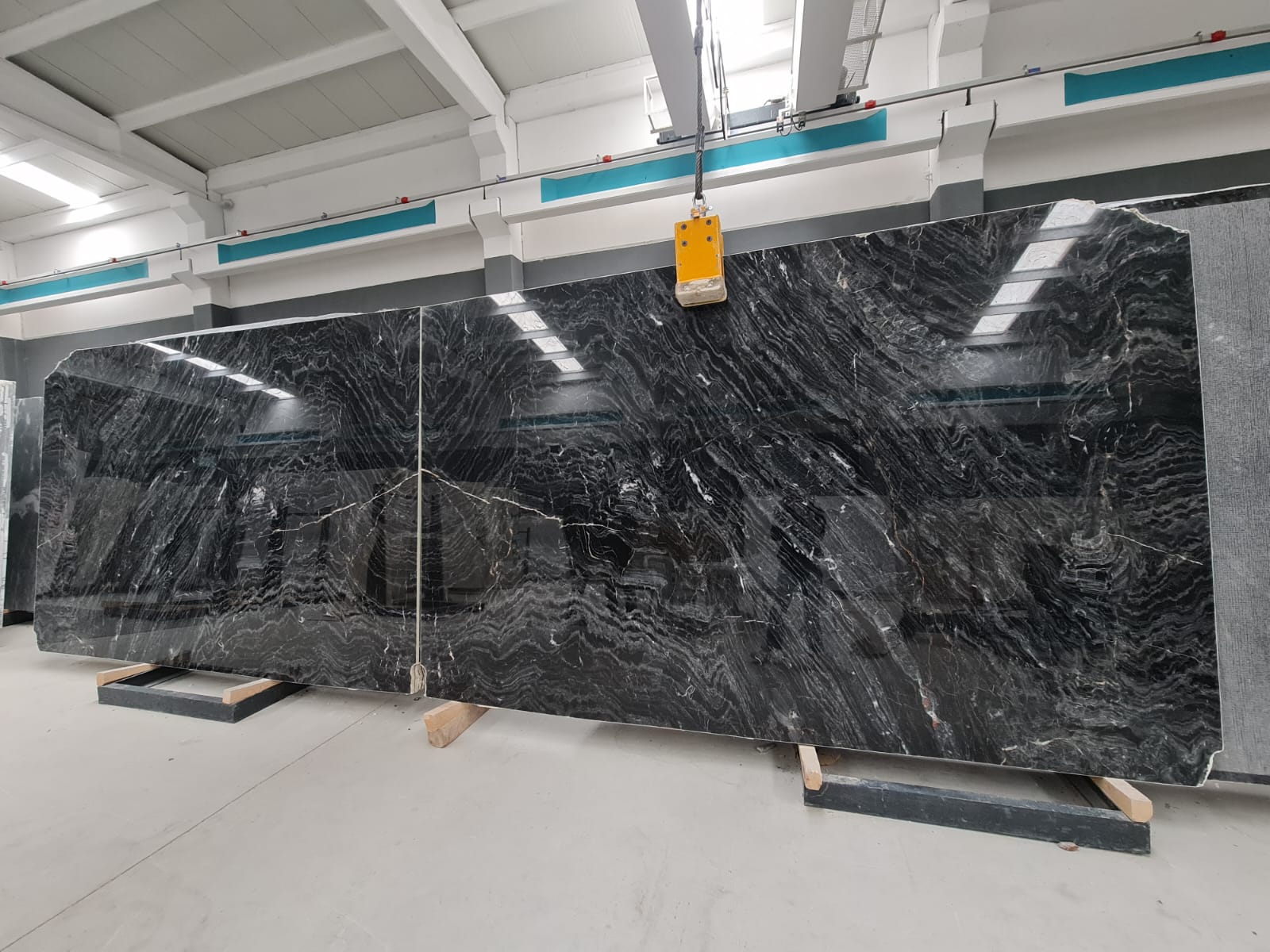 Fusion Black Polished Marble Slabs - Emperor Marble
