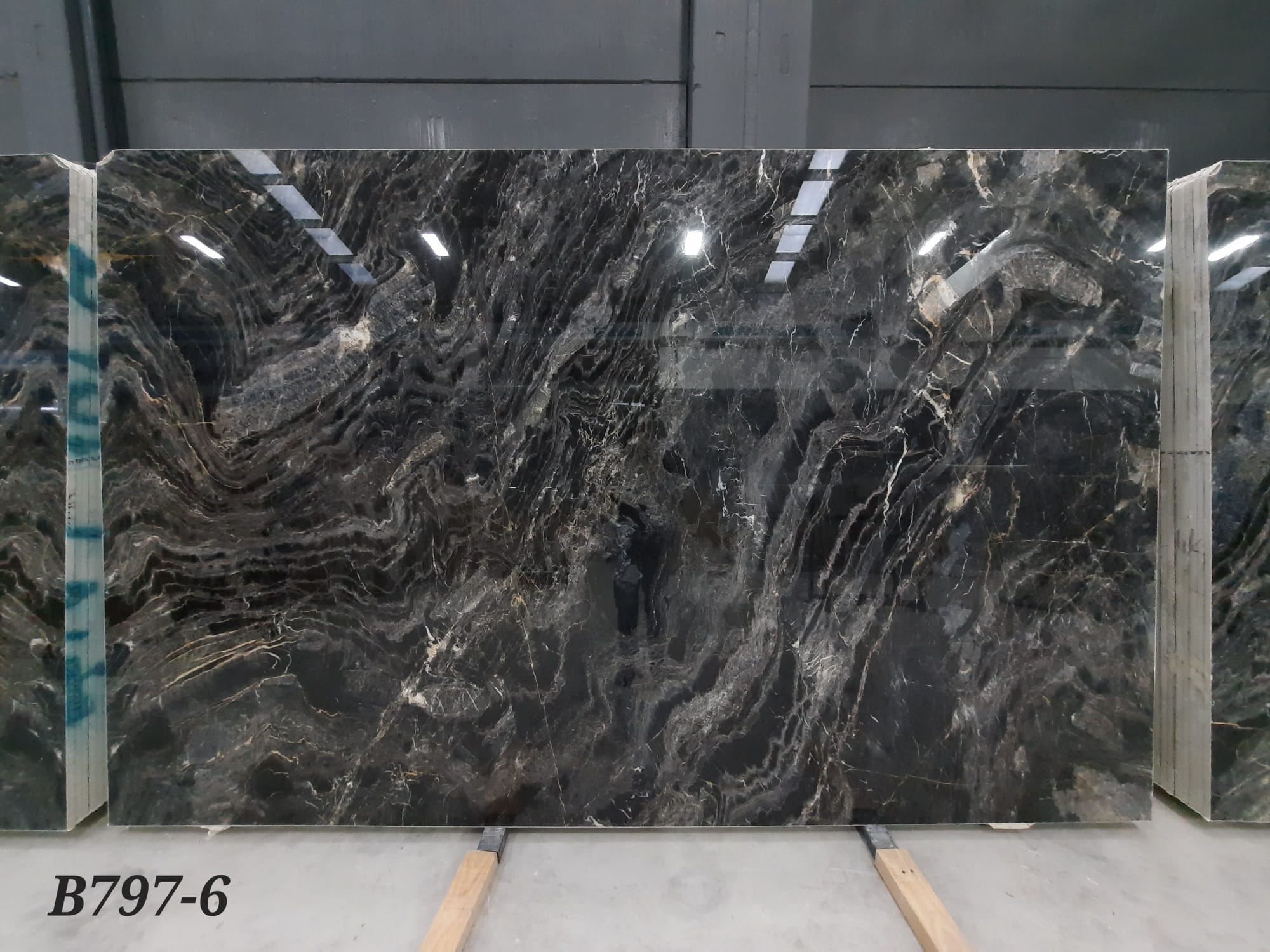 Fusion Gold Polished Marble Slabs - Emperor Marble