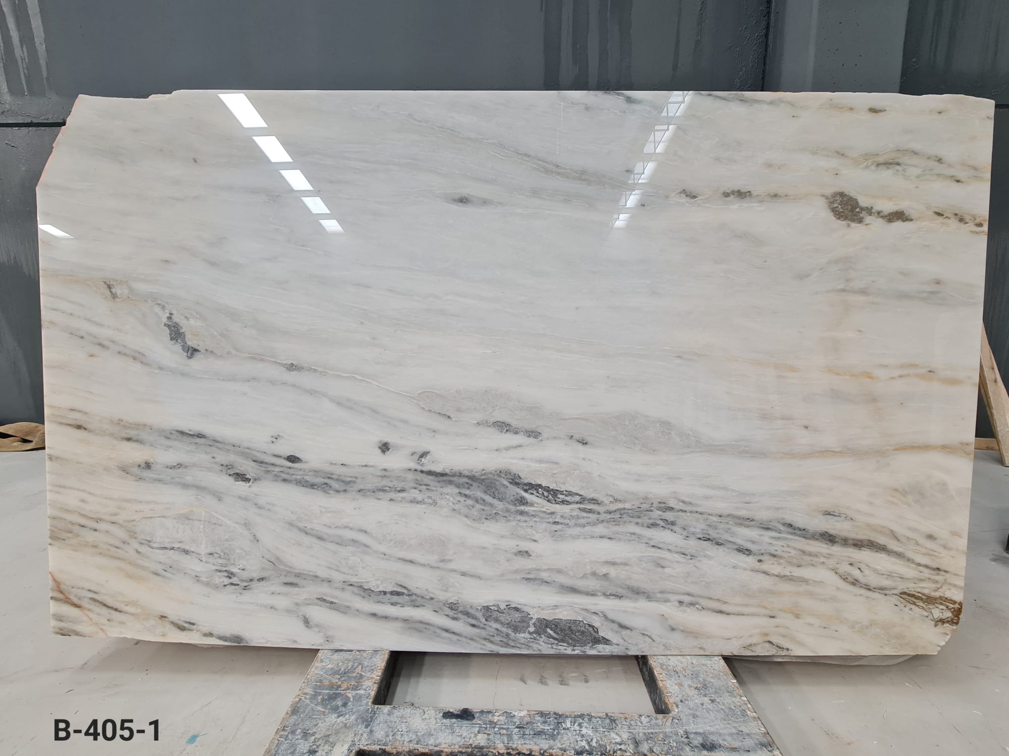 London White Polished Marble Slabs - Emperor Marble