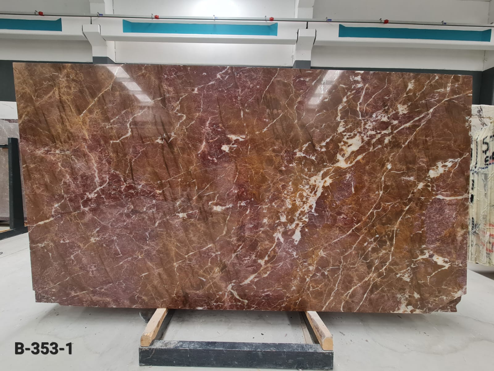 Majestic Red Marble Slabs - Emperor Marble